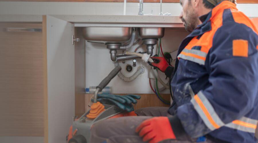 Expert burst pipe repair services in Malden, IL
